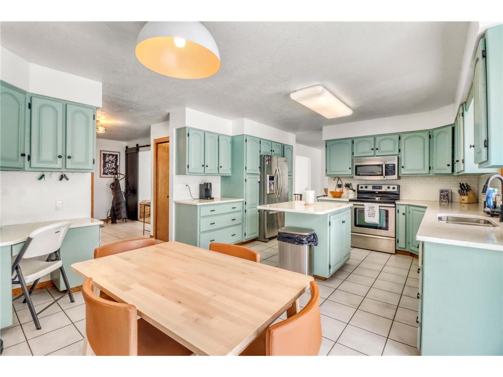 1425 Long Avenue Detroit Lakes MN 56501 7006286 image19