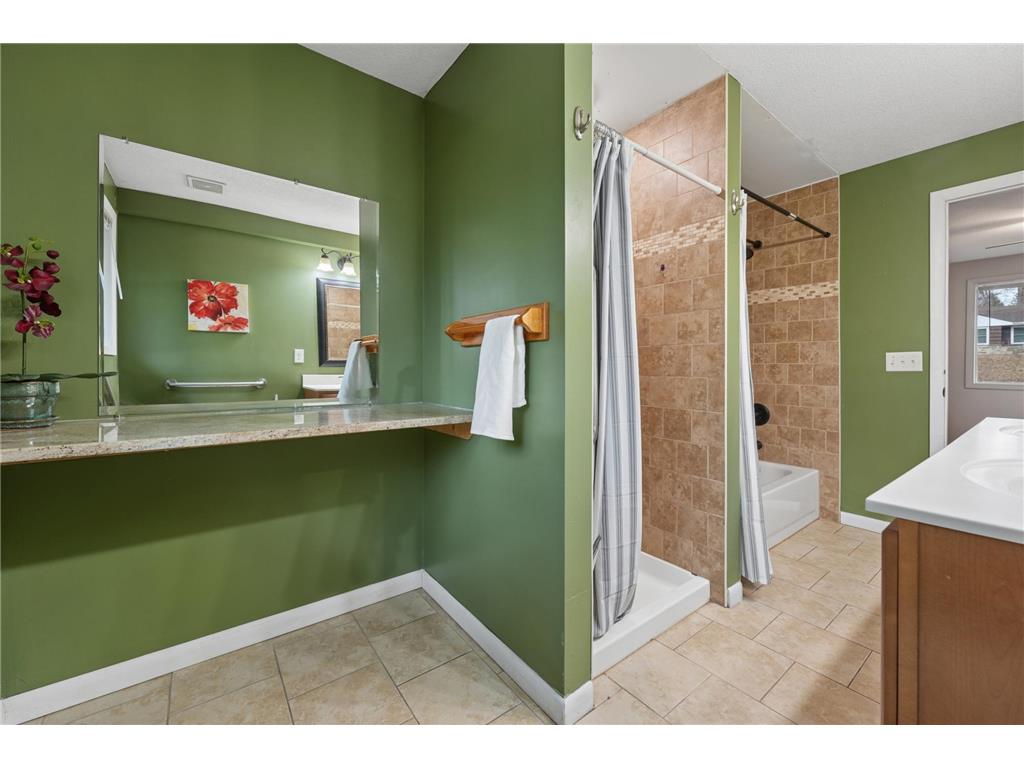 1425 Orkla Drive Golden Valley MN 55427 7045357 image16