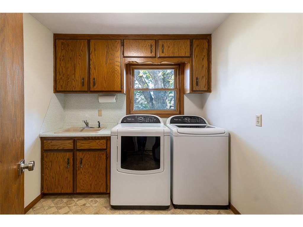 1425 Rice Lake Street Owatonna MN 55060 7067578 image15