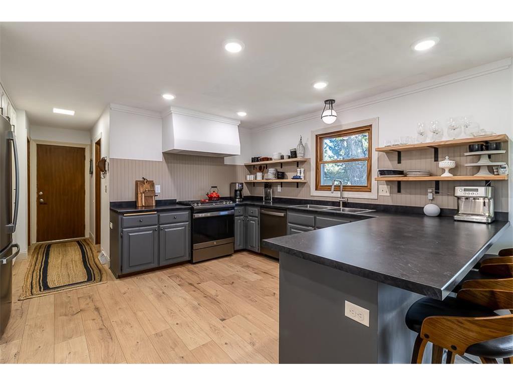 1425 Rice Lake Street Owatonna MN 55060 7067578 image4