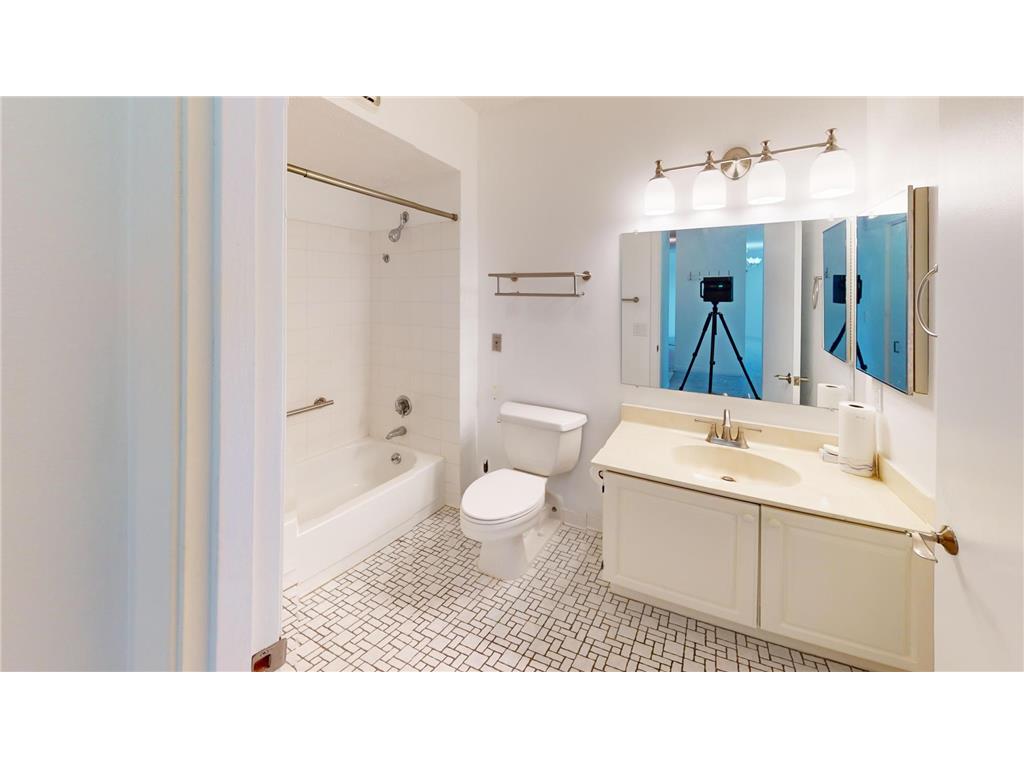 1425 W 28th Street #106 Minneapolis MN 55408 7040617 image8