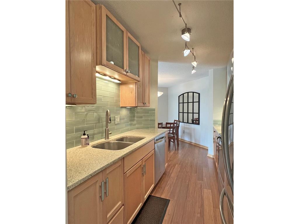 1425 W 28th Street #306 Minneapolis MN 55408 7069755 image2