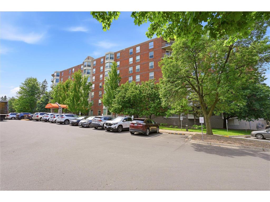 1425 W 28th Street #322 Minneapolis MN 55408 7086934 image3
