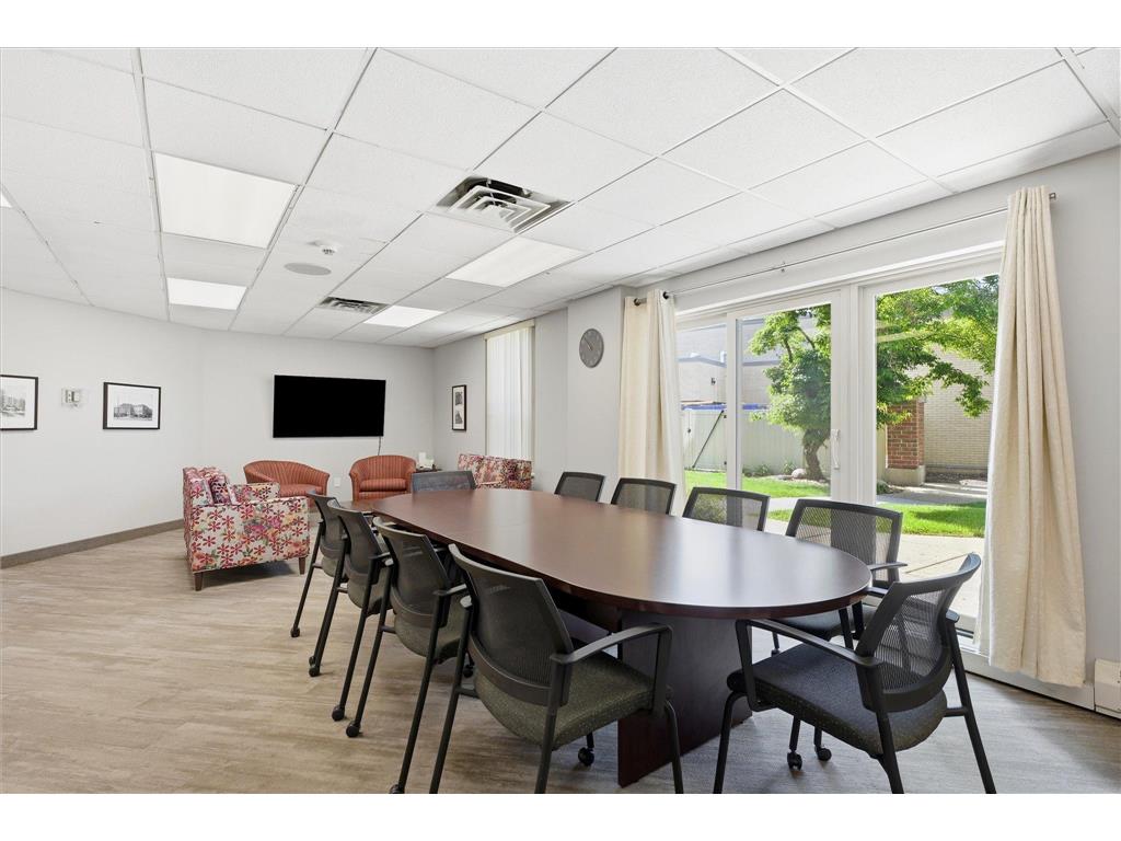 1425 W 28th Street #322 Minneapolis MN 55408 7086934 image37