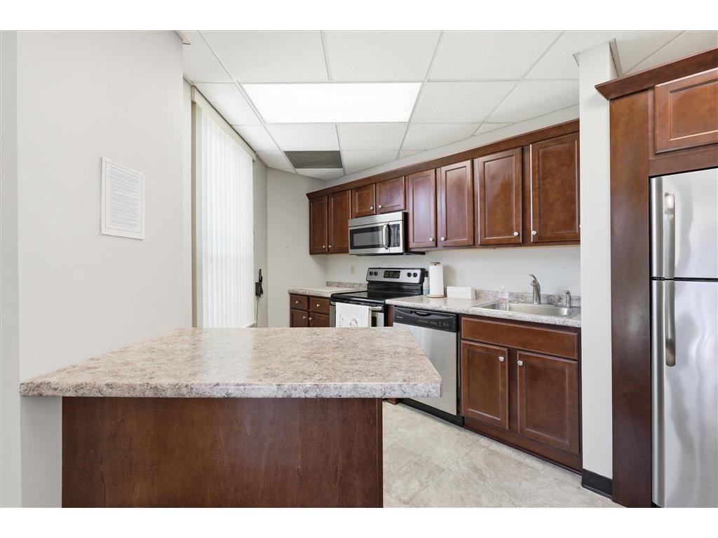 1425 W 28th Street #322 Minneapolis MN 55408 7086934 image39