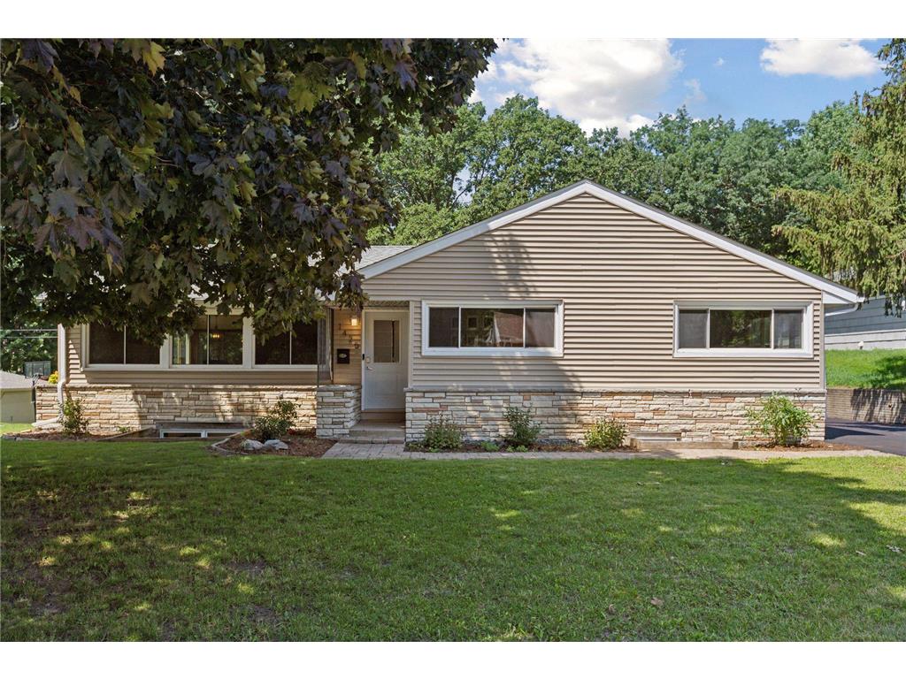 1425 Winnetka Avenue N Golden Valley MN 55427 6585373 image1