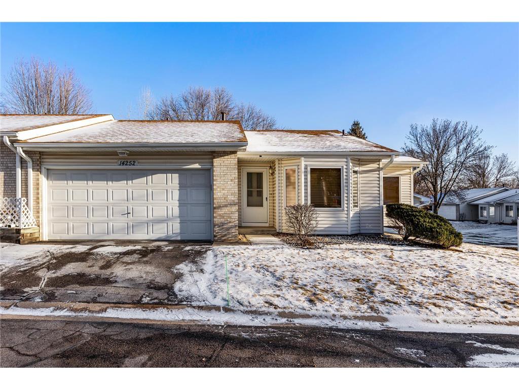 14252 Glencove Path Apple Valley MN 55124 6643490 image1