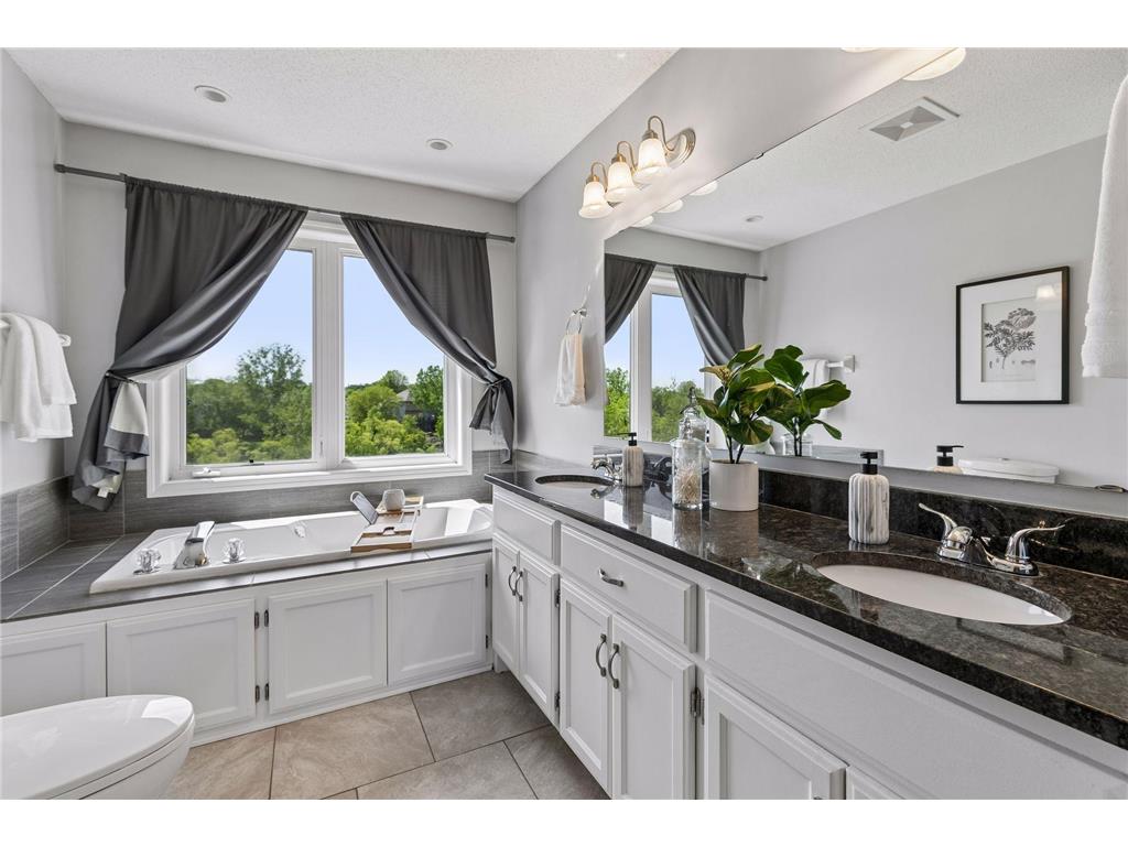 14255 Footbridge Way Apple Valley MN 55124 6782043 image32