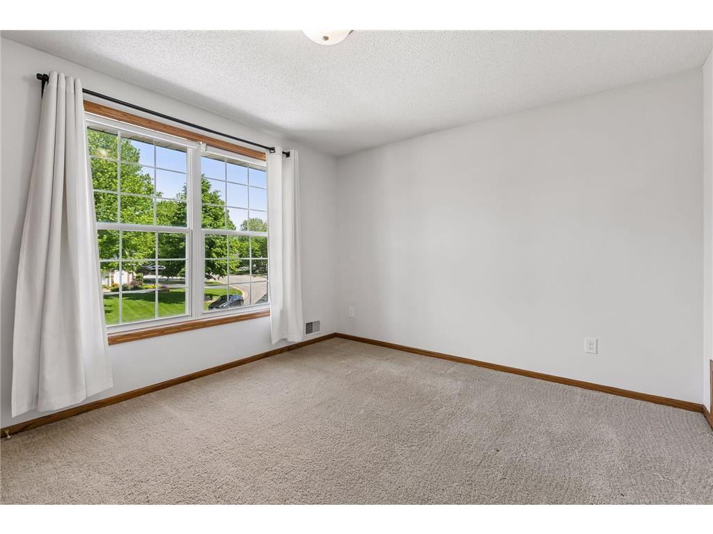 14255 Footbridge Way Apple Valley MN 55124 6782043 image39