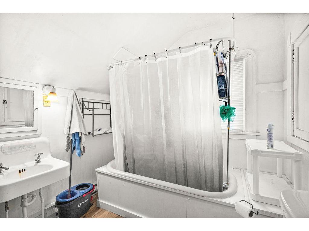 1426 - 1428 E 1st Street Duluth MN 55805 6776021 image22