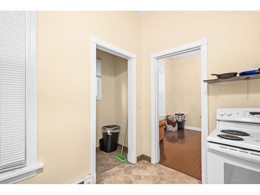 1426 - 1428 E 1st Street Duluth MN 55805 6776021 image6