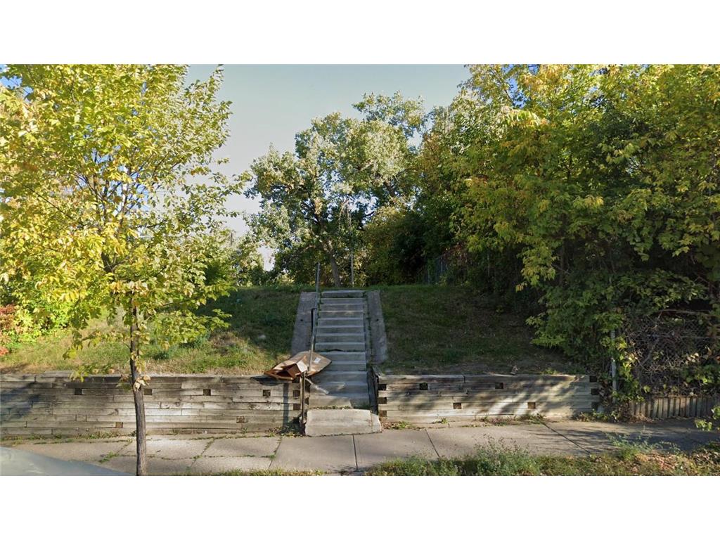 1426 Barnes Place Minneapolis MN 55411 7051454 image2