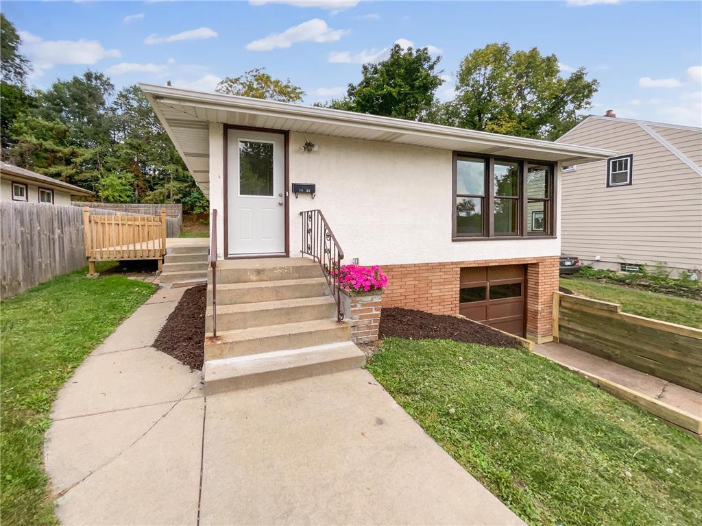 1426 Burr Street Saint Paul MN 55130 6792075 image1