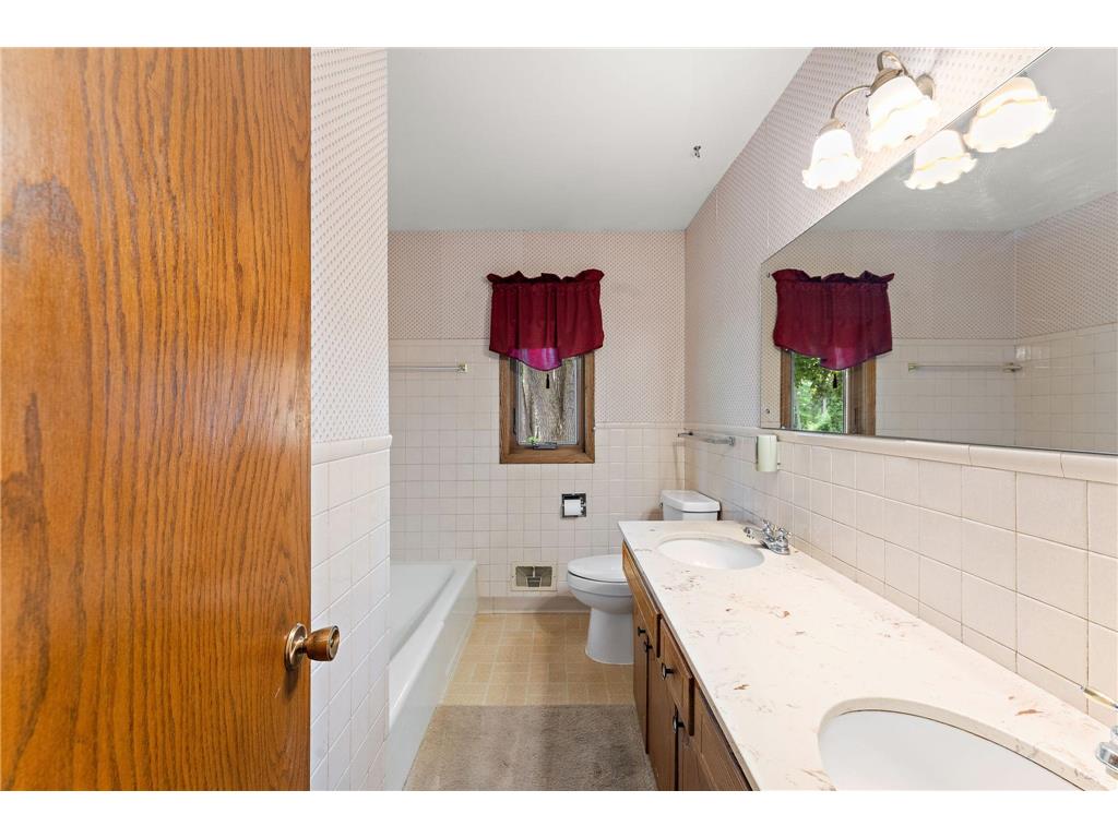 1426 Lookout Street Stillwater MN 55082 7084103 image24