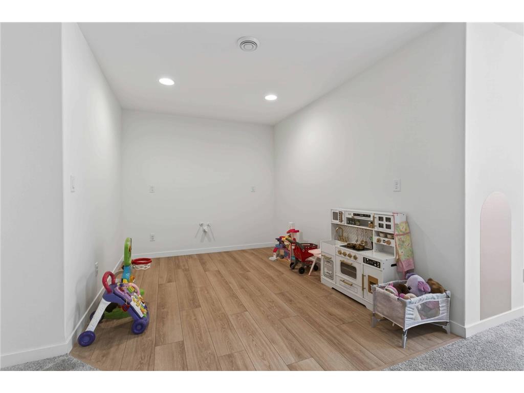 1426 SUMMERWOOD Trail W Dilworth MN 56529 7085211 image51
