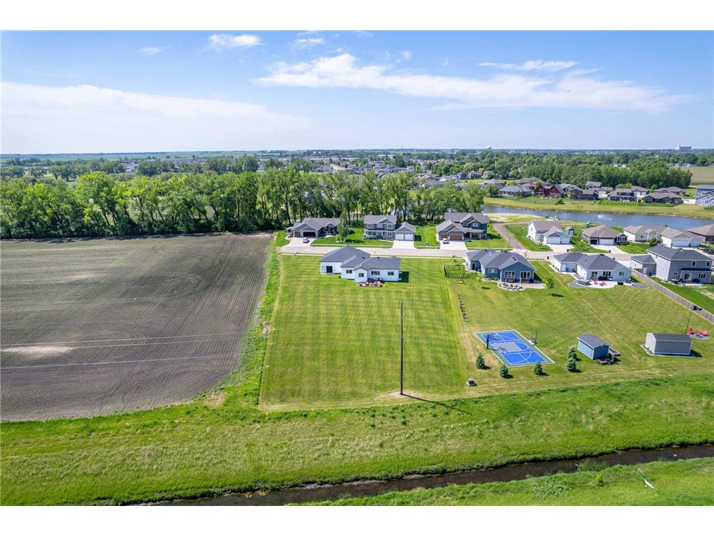 1426 SUMMERWOOD Trail W Dilworth MN 56529 7085211 image72