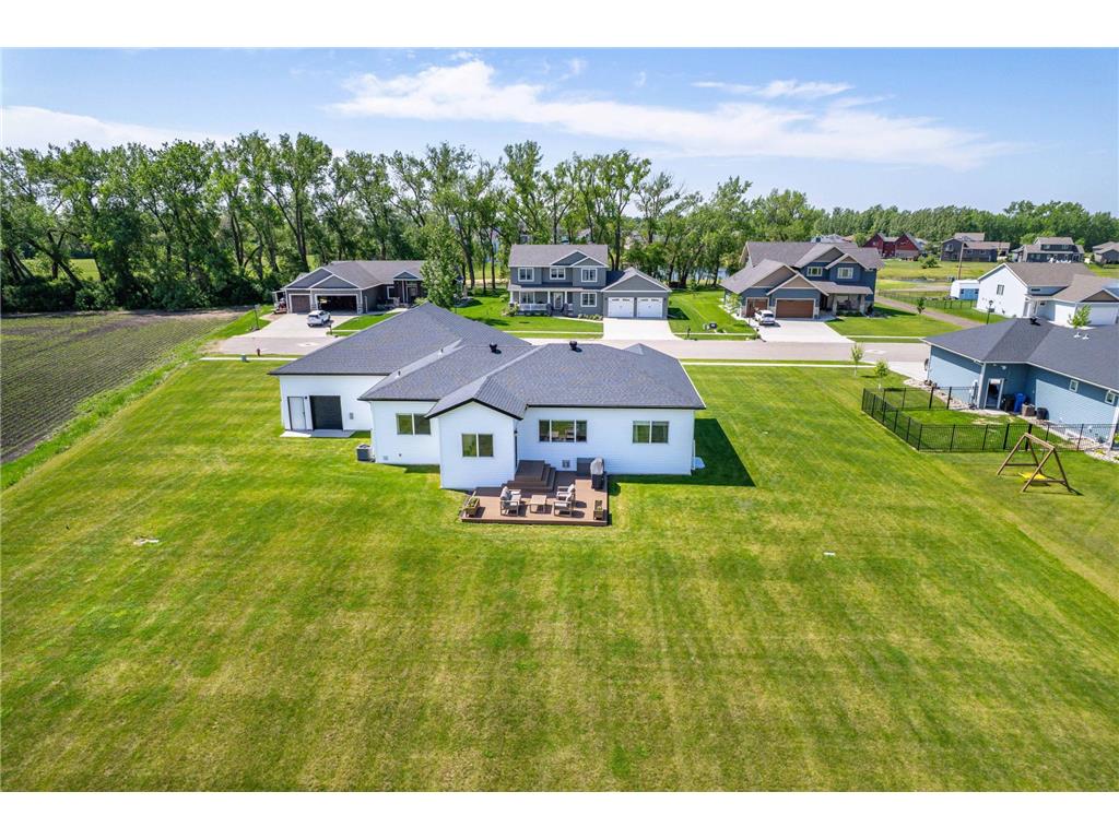 1426 SUMMERWOOD Trail W Dilworth MN 56529 7085211 image74