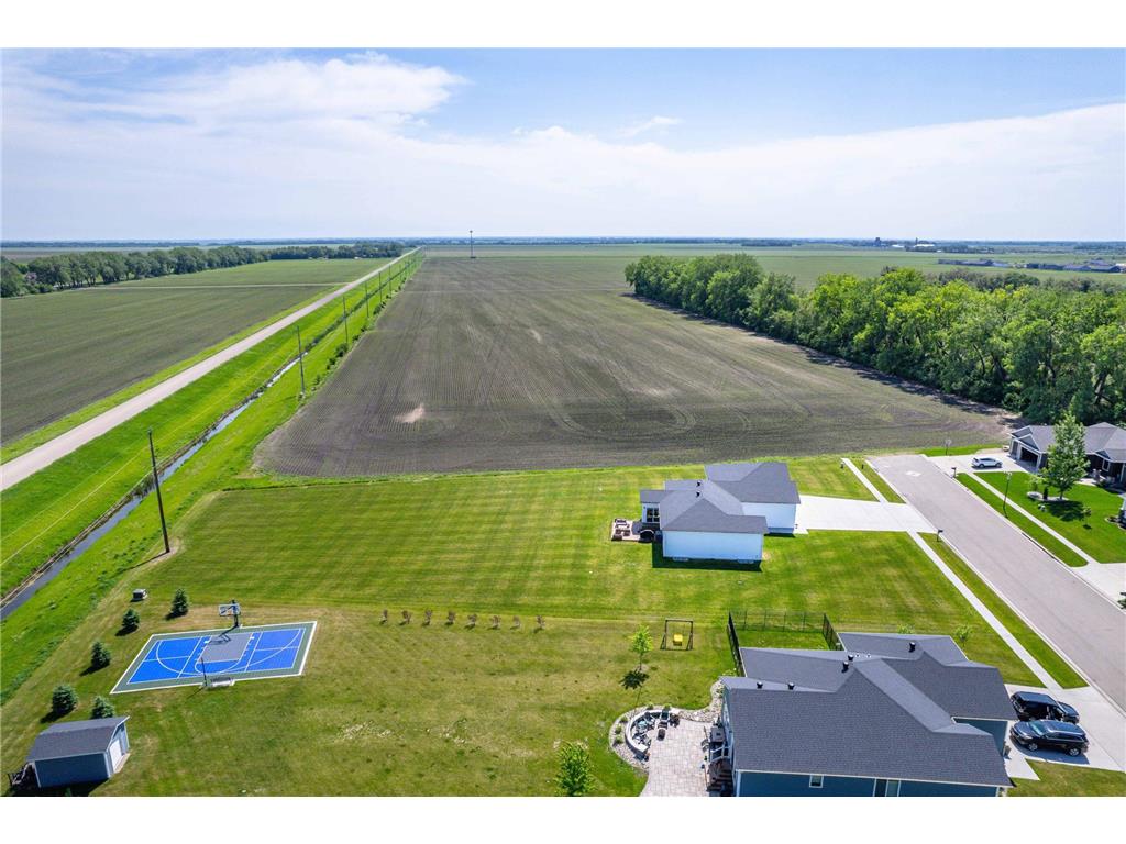 1426 SUMMERWOOD Trail W Dilworth MN 56529 7085211 image75