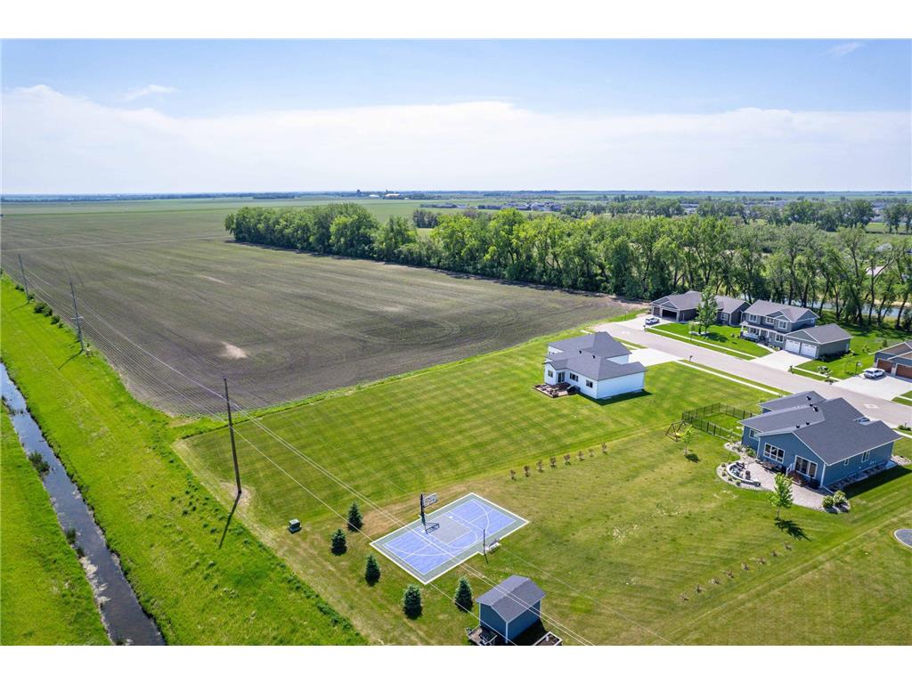 1426 SUMMERWOOD Trail W Dilworth MN 56529 7085211 image76