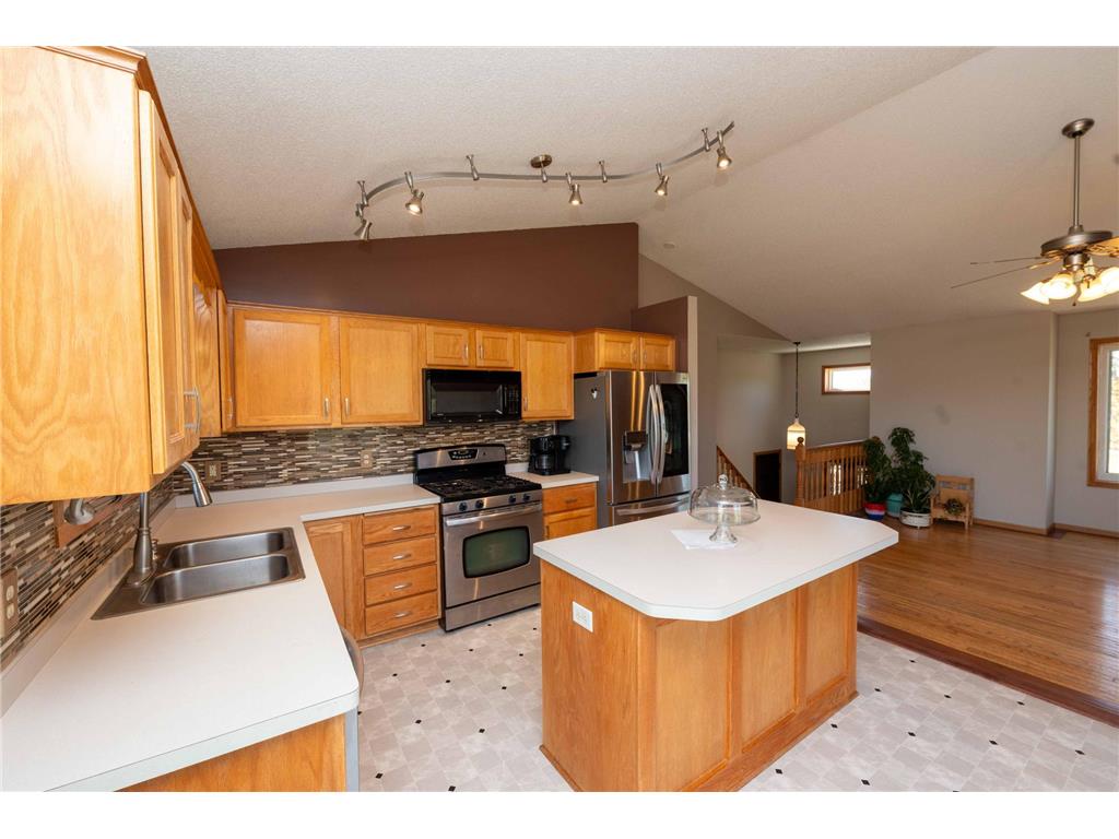 14266 292nd Avenue NW Zimmerman MN 55398 7066323 image10