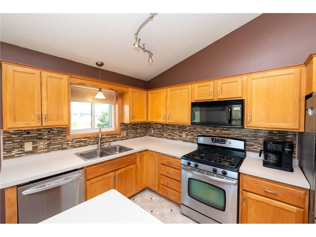 14266 292nd Avenue NW Zimmerman MN 55398 7066323 image11