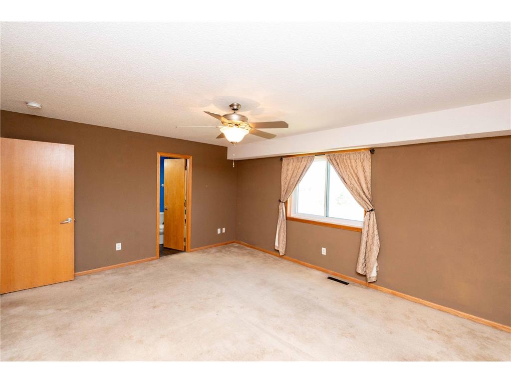 14266 292nd Avenue NW Zimmerman MN 55398 7066323 image17