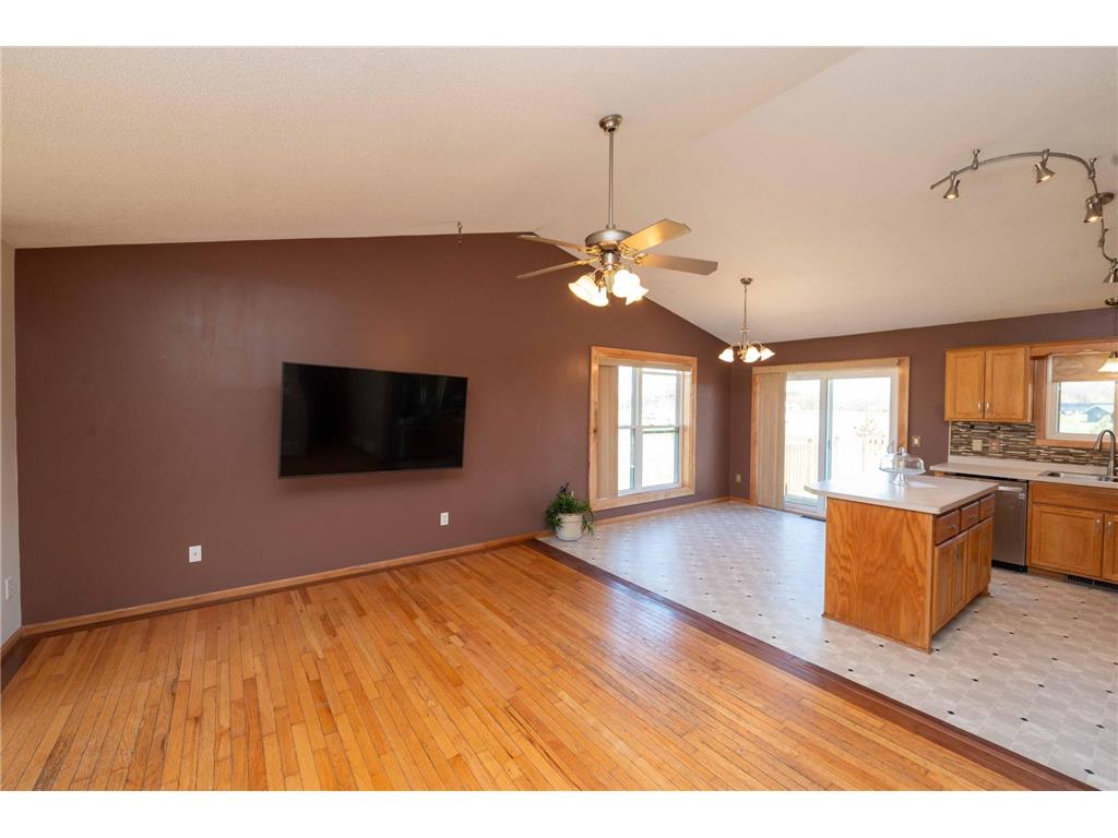 14266 292nd Avenue NW Zimmerman MN 55398 7066323 image7