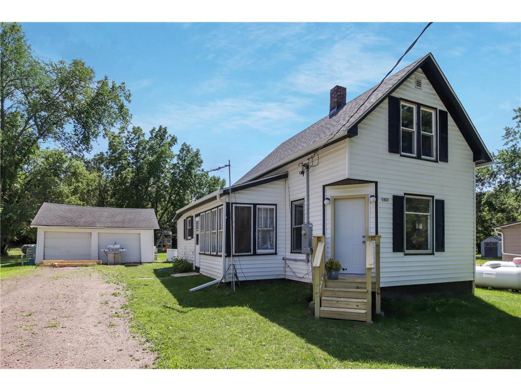 1427 7 1/2 Avenue Hillsdale WI 54733 6579755 image1