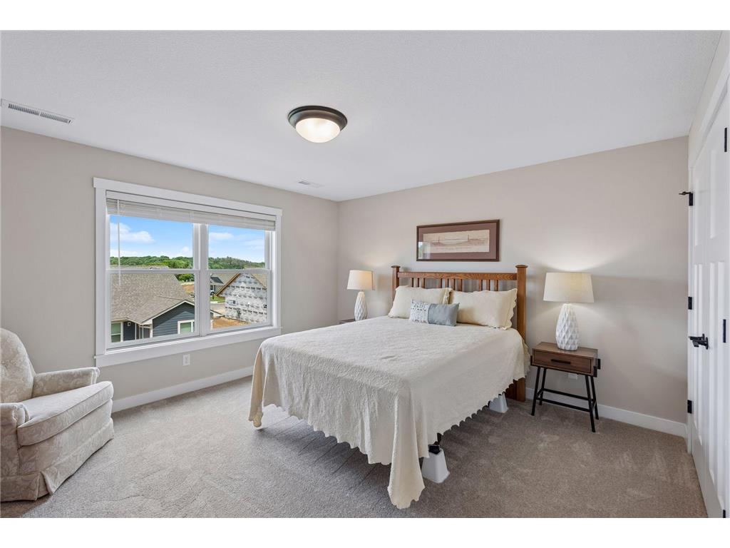 1427 Kasilof Court River Falls WI 54022 7079560 image36