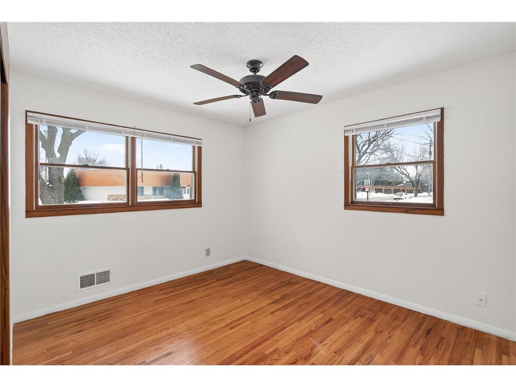 1427 Prosperity Avenue Saint Paul MN 55106 7039972 image6