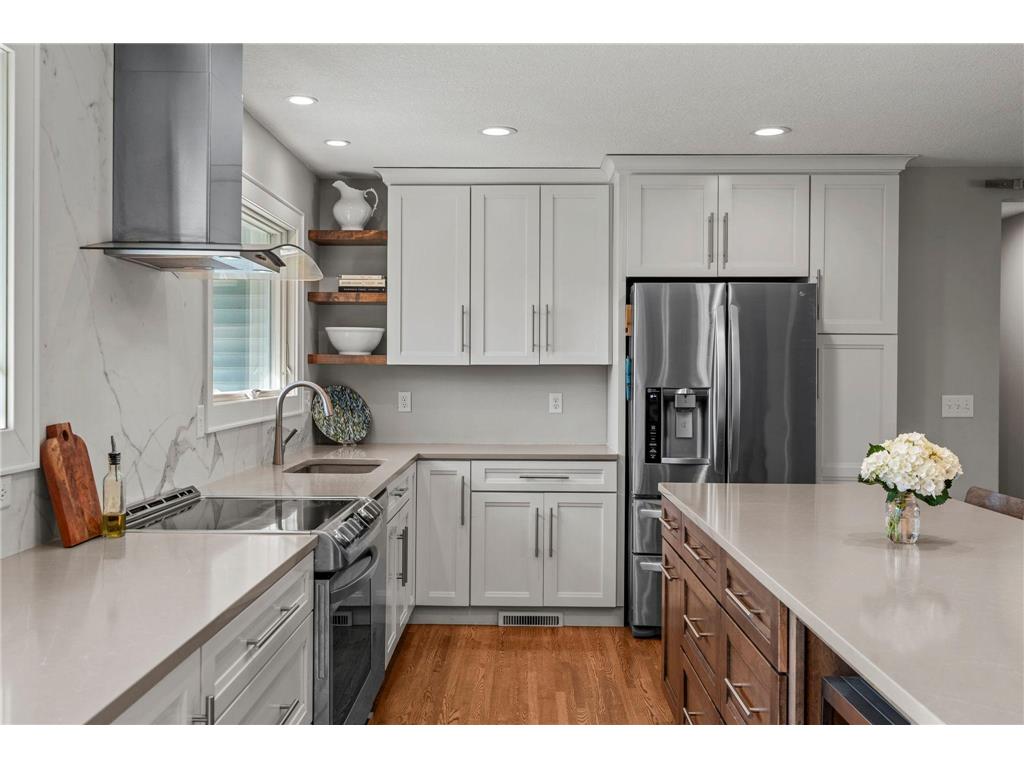 14275 Garland Avenue Apple Valley MN 55124 7059841 image13