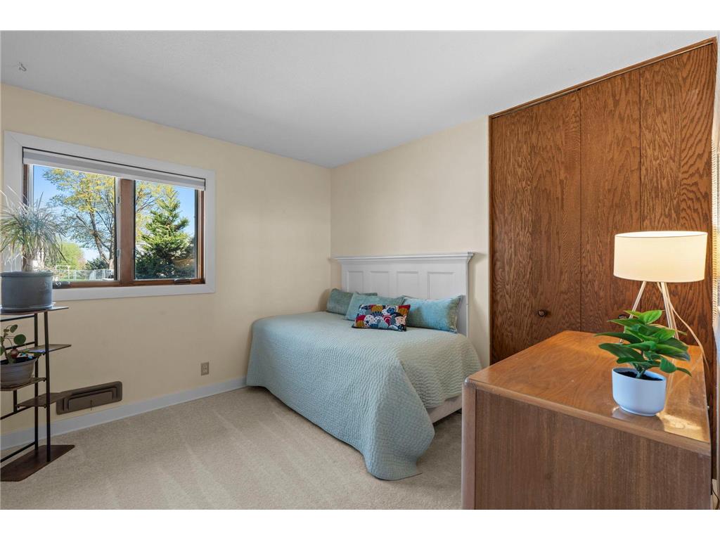 14275 Garland Avenue Apple Valley MN 55124 7059841 image32