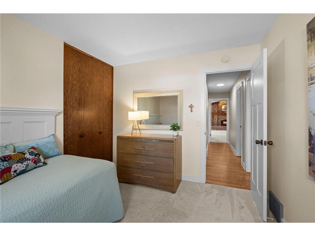 14275 Garland Avenue Apple Valley MN 55124 7059841 image33