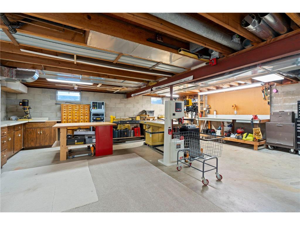 14275 Garland Avenue Apple Valley MN 55124 7059841 image46