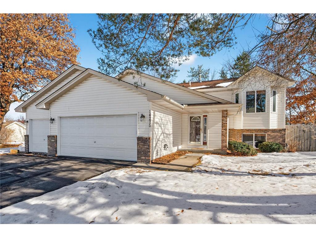 14275 Tamarack Street NW Andover MN 55304 7021758 image1