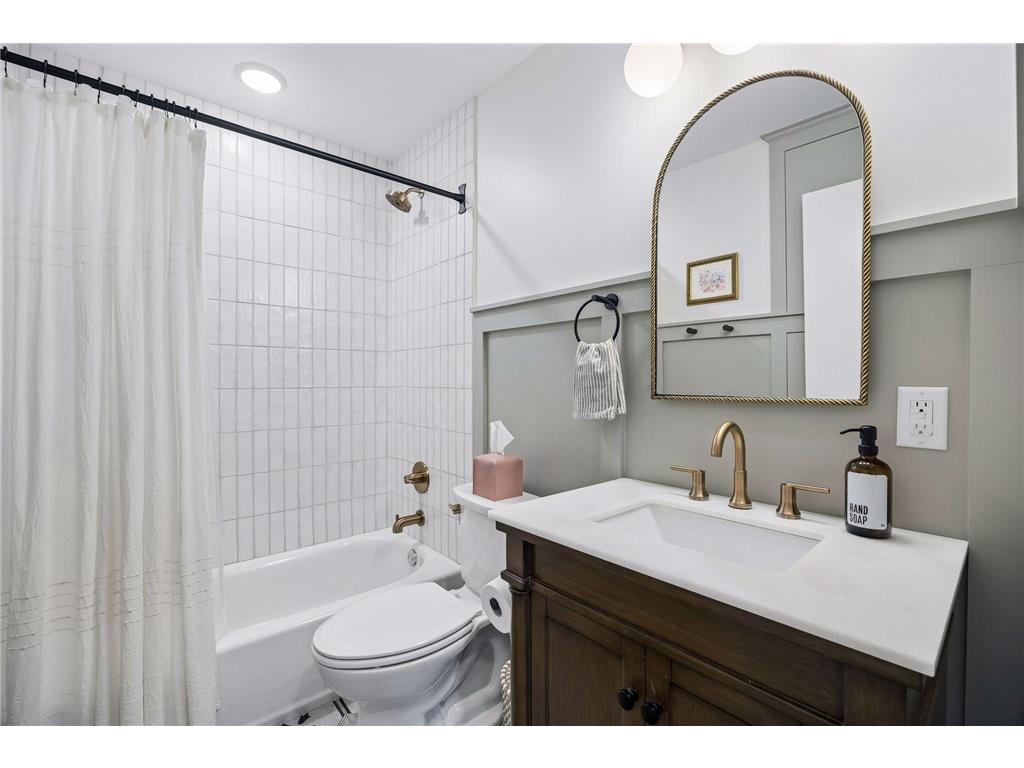 1428 Sargent Avenue Saint Paul MN 55105 7044051 image20