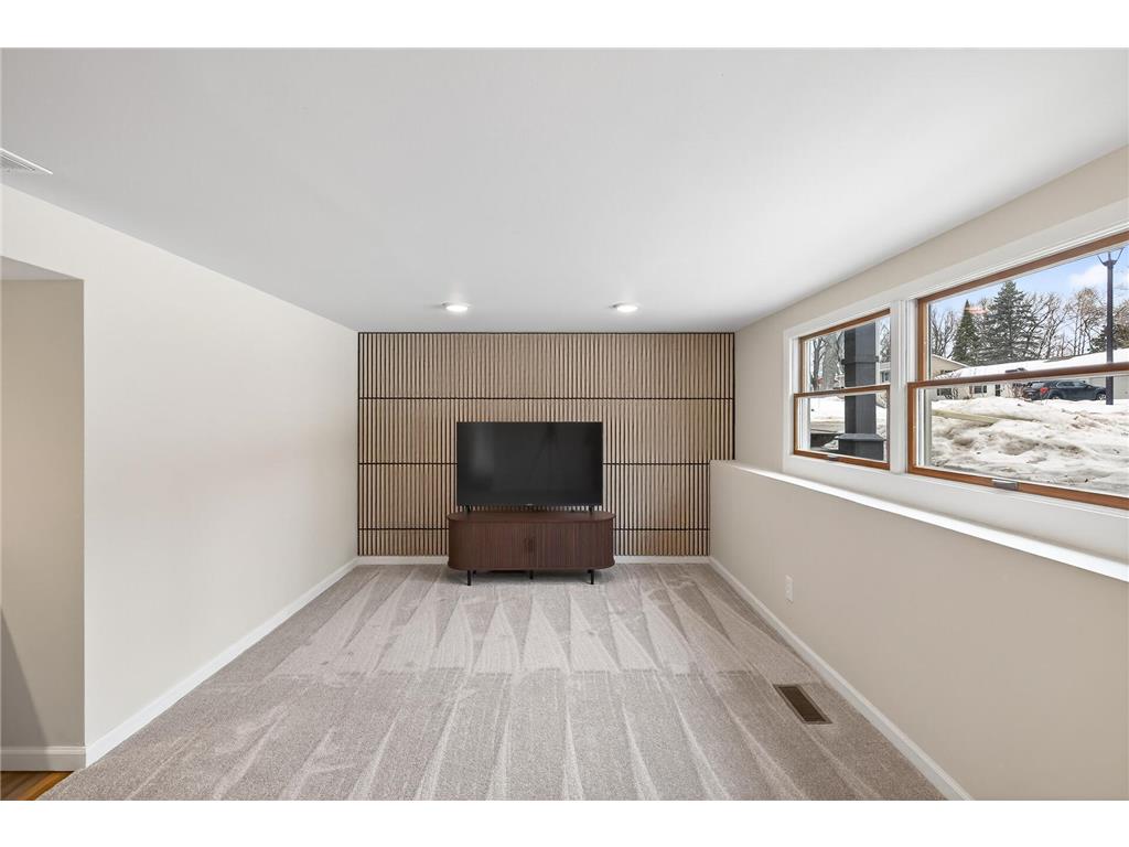 14281 57th Street N Oak Park Heights MN 55082 7019070 image16