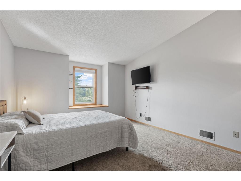 14282 Empire Avenue Apple Valley MN 55124 7095654 image13