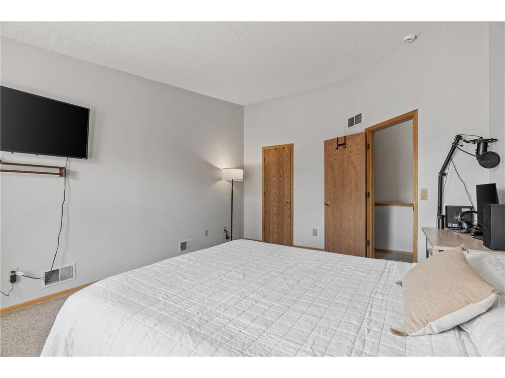 14282 Empire Avenue Apple Valley MN 55124 7095654 image15
