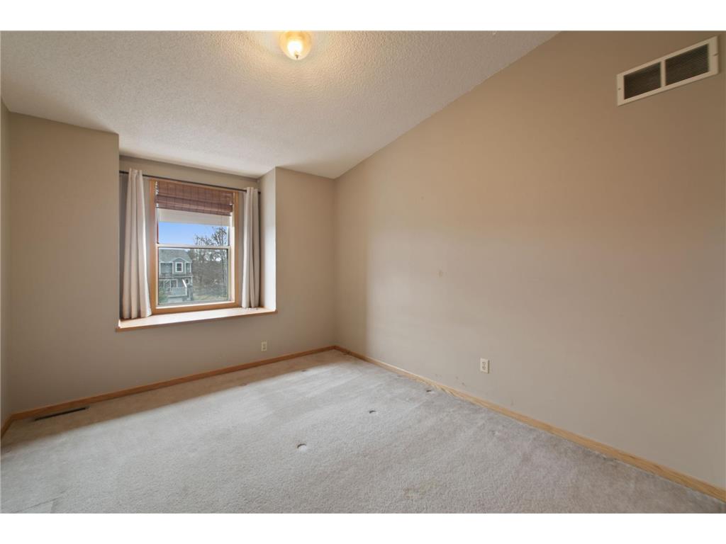 14283 Estates Avenue Apple Valley MN 55124 7047778 image12