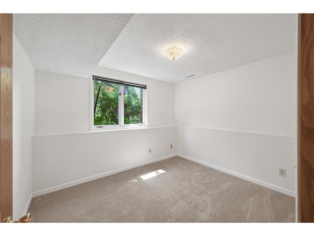 14283 Uplander Street NW Andover MN 55304 7063768 image26