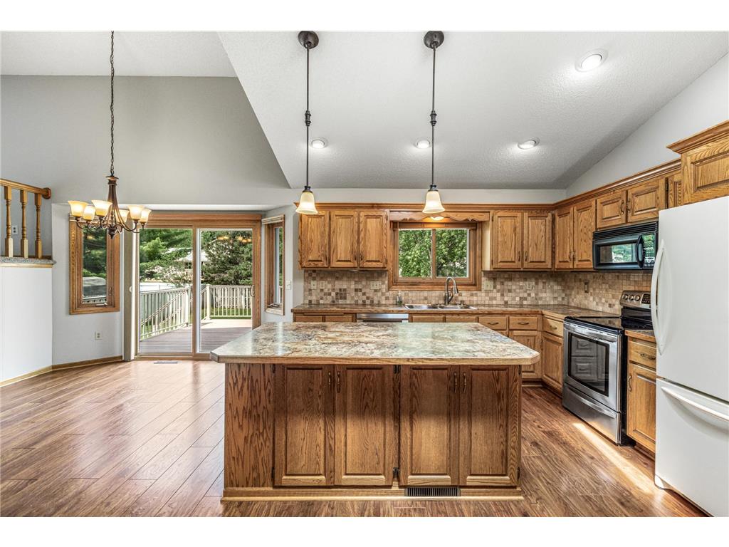 14284 Zilla Street NW Andover MN 55304 7104549 image10