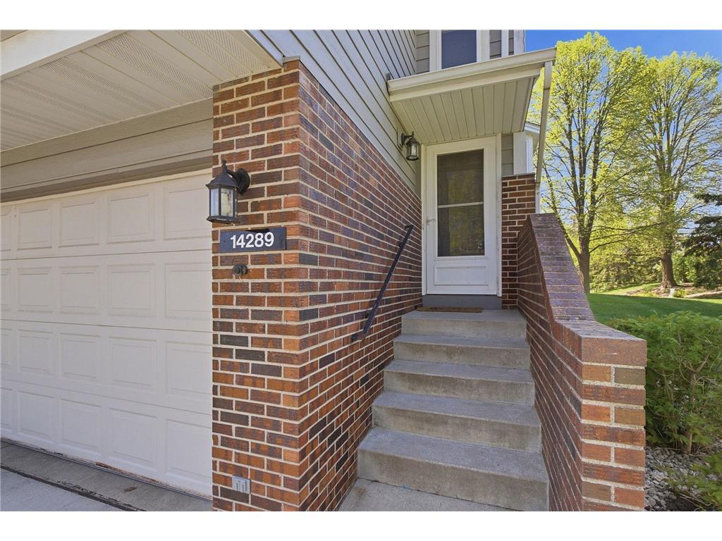 14289 Estates Avenue Apple Valley MN 55124 7077346 image2