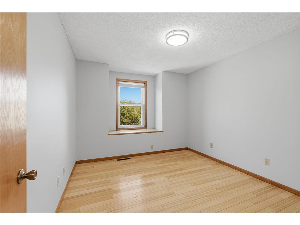 14289 Estates Avenue Apple Valley MN 55124 7077346 image26