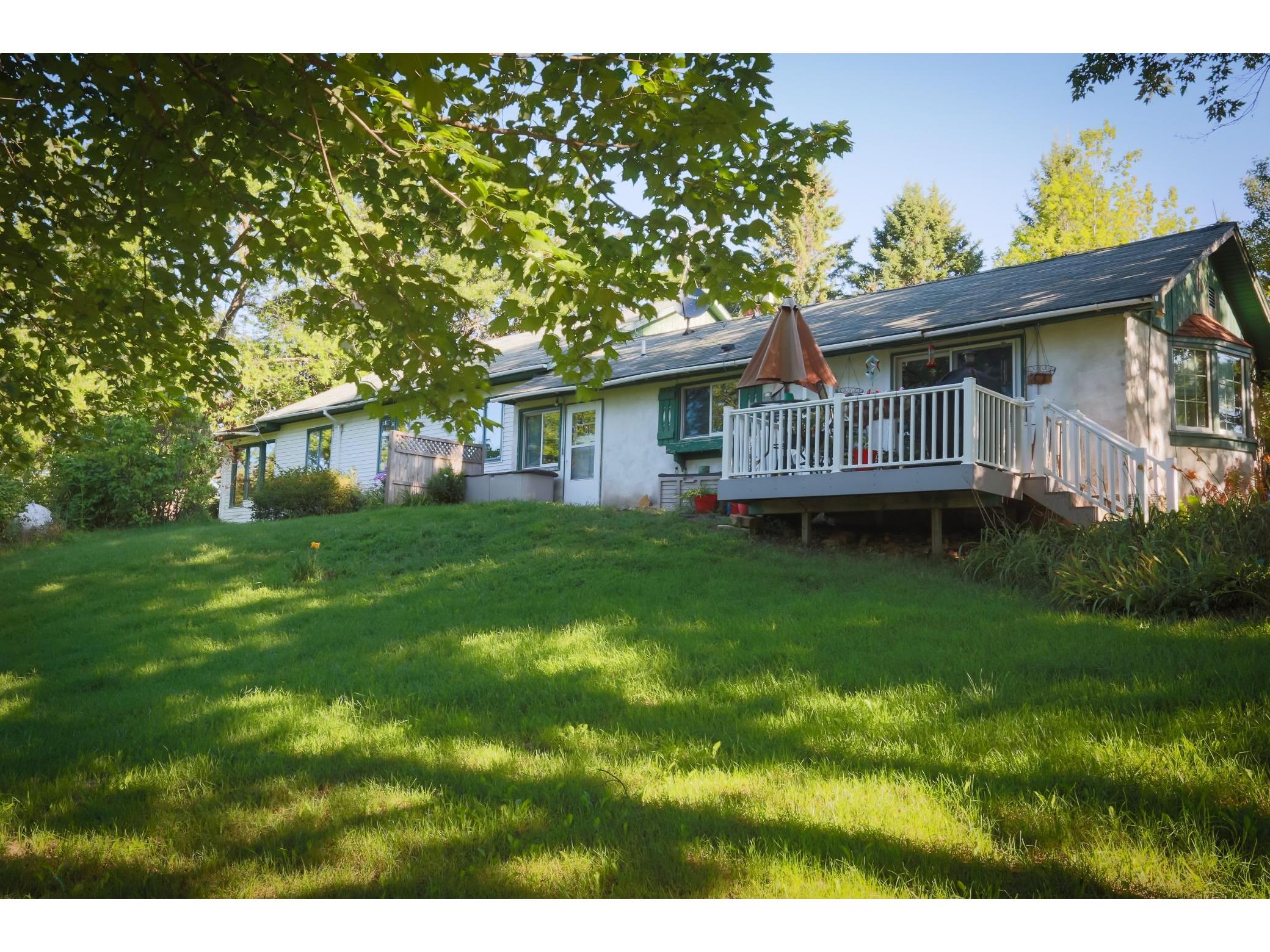 1429 County Road J, Kinnickinnic Twp, WI, 54022 MLS 6085303 Edina