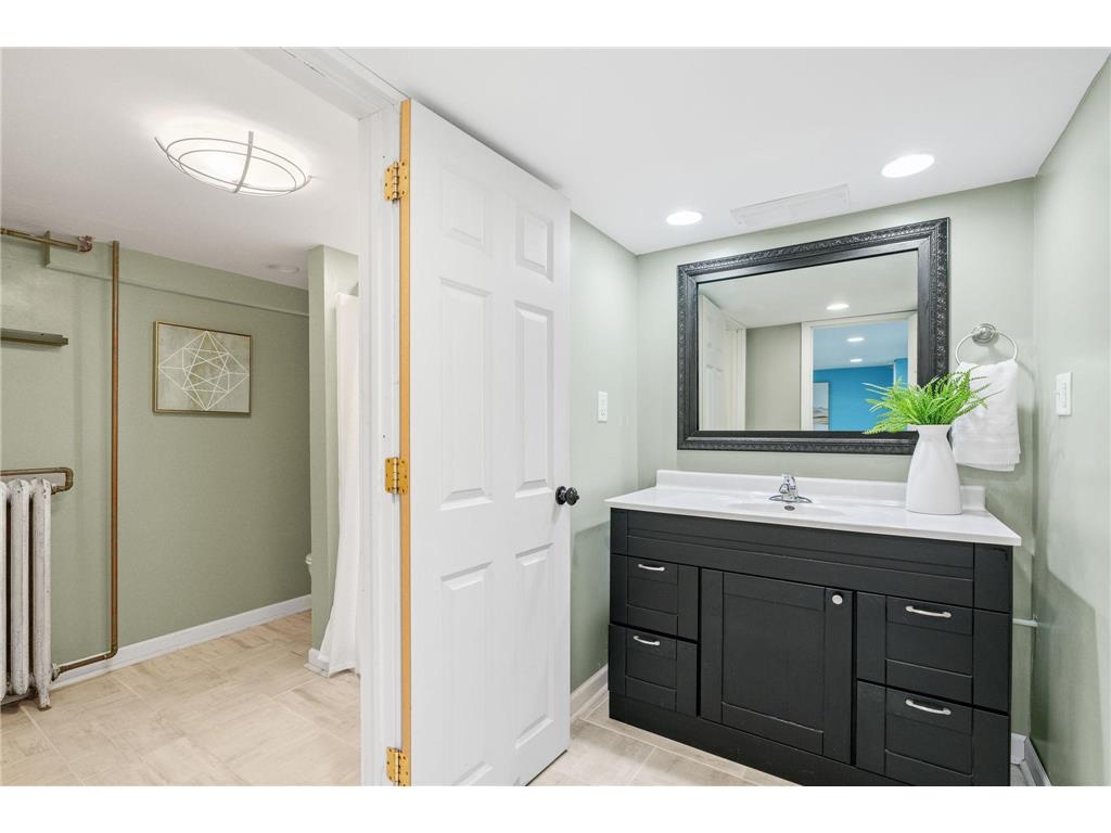1429 Randolph Avenue Saint Paul MN 55105 7048564 image30