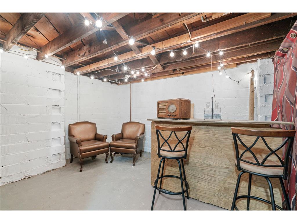 1429 Randolph Avenue Saint Paul MN 55105 7048564 image32
