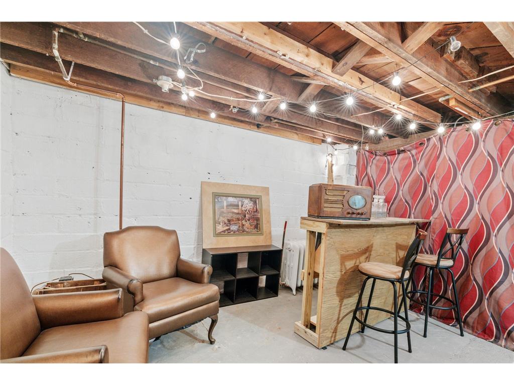 1429 Randolph Avenue Saint Paul MN 55105 7048564 image33