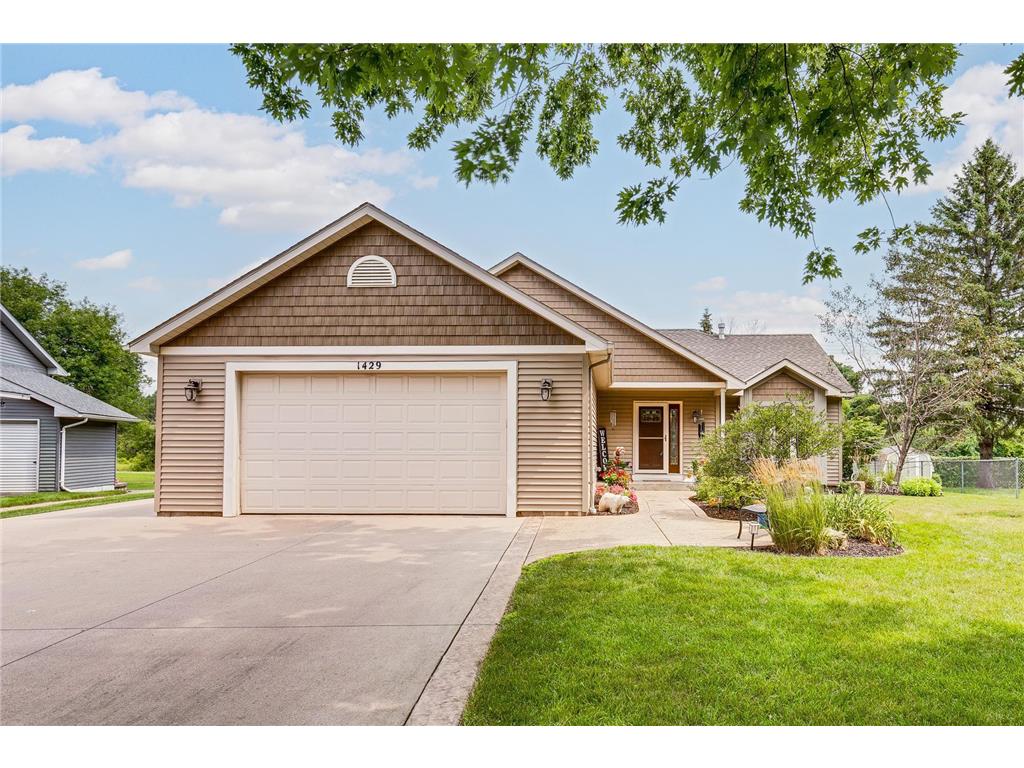 1429 Whisperwood Trail, White Bear Twp, MN, 55110 MLS 6570145 Edina Realty