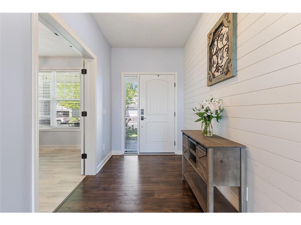 14290 Aldborough Avenue Rosemount MN 55068 7070371 image3